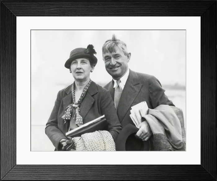 Framed Print : Will Rogers and his wife Betty in Seattle in August 1935. Shortly afterward, Rogers joined Wiley Post on their ill-fated flying exploration of Alaska. - (BSLOC_2014_17_28) Framed Print : Will Rogers and his wife Betty in Seattle in August 1935. Shortly afterward, Rogers joined Wiley Post on their ill-fated flying exploration of Alaska. - (BSLOC_2014_17_28)