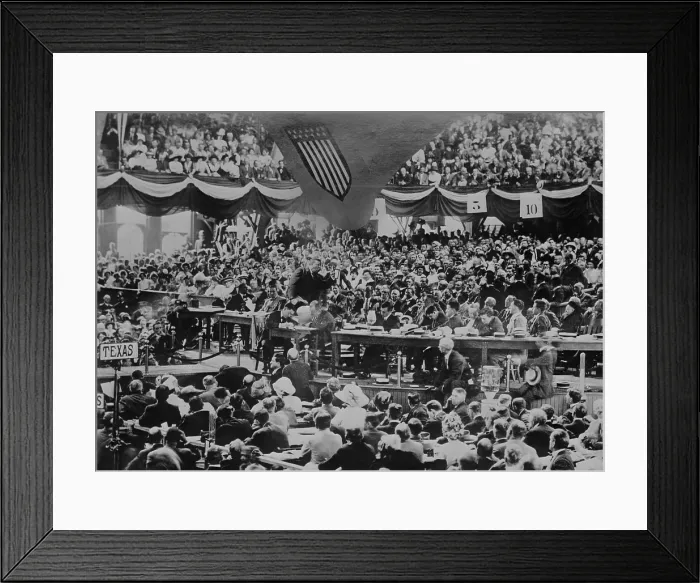 Framed Print : Theodore Roosevelt addressing the Progressive National Convention, August 6, 1912 Framed Print : Theodore Roosevelt addressing the Progressive National Convention, August 6, 1912