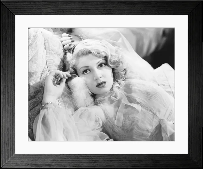 Framed Print : ZIEGFELD GIRL, Lana Turner, 1941 Framed Print : ZIEGFELD GIRL, Lana Turner, 1941