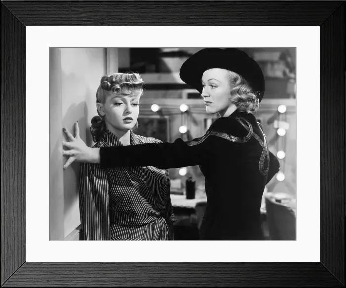 Framed Print : ZIEGFELD GIRL, from left: Lana Turner, Eve Arden, 1941 Framed Print : ZIEGFELD GIRL, from left: Lana Turner, Eve Arden, 1941
