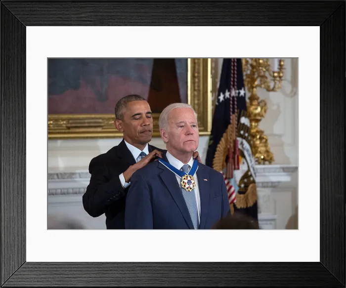 Framed Print : President Barack Obama presents Vice President Joe Biden with the Presidential Medal of Freedom, Jan. 12, 2017 (BSLOC_2020_4_18)