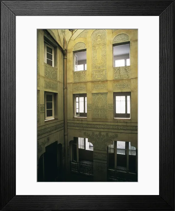 Framed Print : Inner yard. Modernism. Architecture. SPAIN. Barcelona. Fonda Espaa. AISA / Everett Collection**US SALES ONLY** Framed Print : Inner yard. Modernism. Architecture. SPAIN. Barcelona. Fonda Espaa. AISA / Everett Collection**US SALES ONLY**