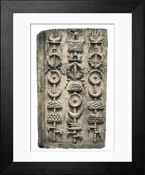 Framed Print : Military badge of Roman legions. Relief on rock. ITALY. Rome. Museum of Roman Civilization. AISA / Everett Collection**US SALES ONLY**