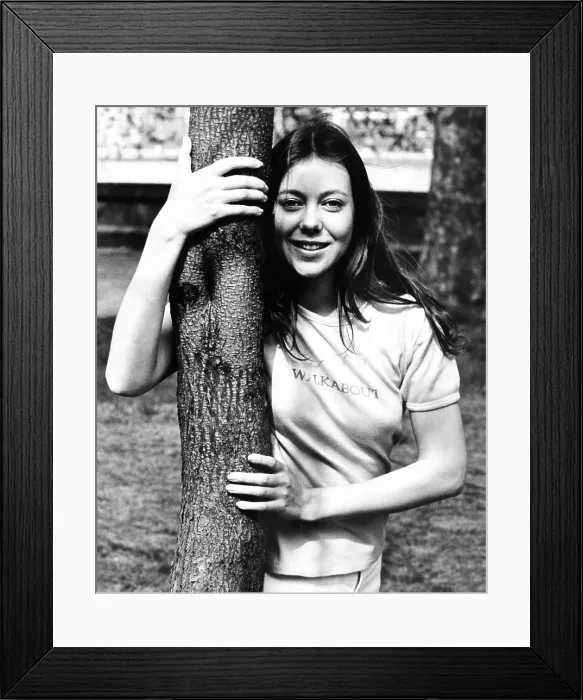 Framed Print : WALKABOUT, Jenny Agutter, on location in Australia, 1971, TM and Copyright 20th Century Fox Film Corp. All rights reserved / courtesy Everett Collection