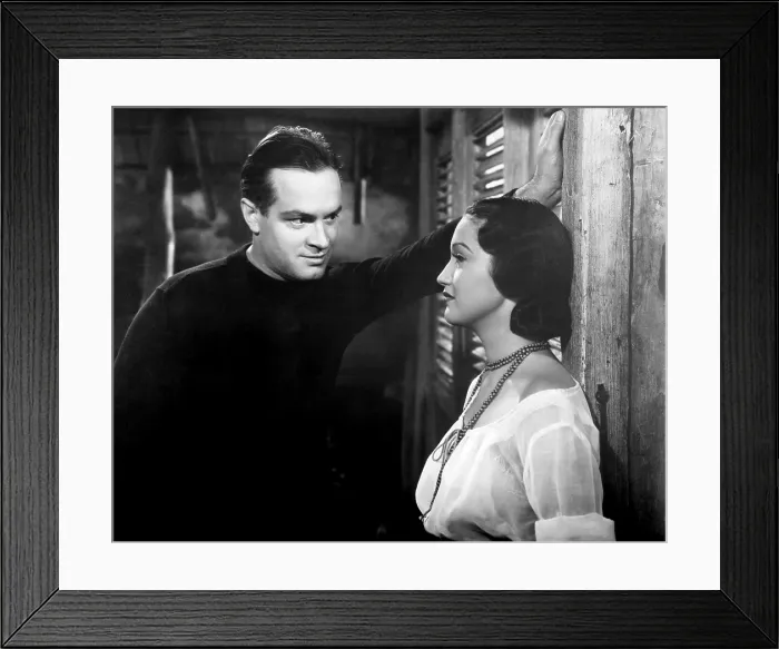 Framed Print : ROAD TO SINGAPORE, from left, Bob Hope, Dorothy Lamour, 1940