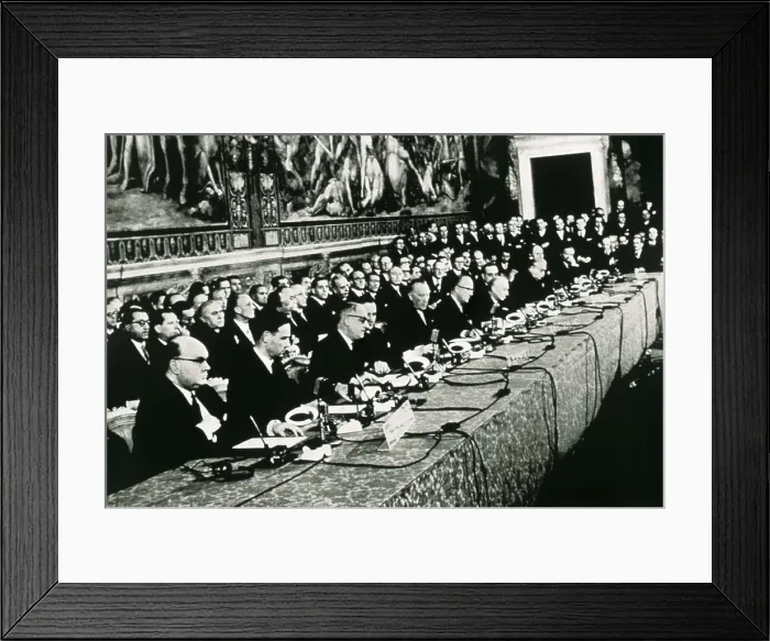 Framed Print : Treaty of Rome (25th March 1957) Framed Print : Treaty of Rome (25th March 1957)