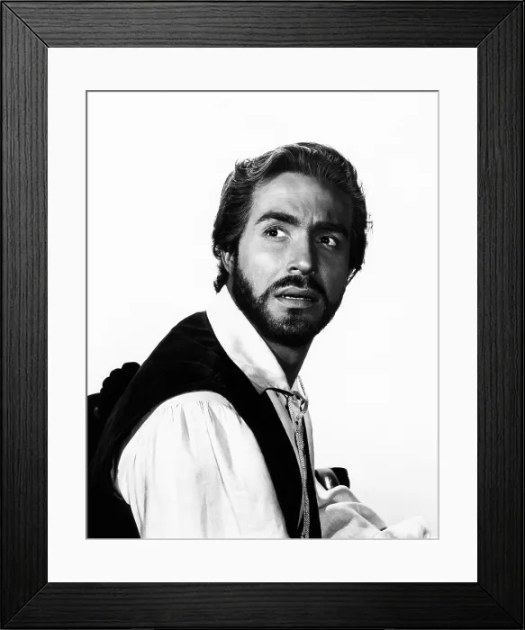 Framed Print : THE SARACEN BLADE, Ricardo Montalban, 1954