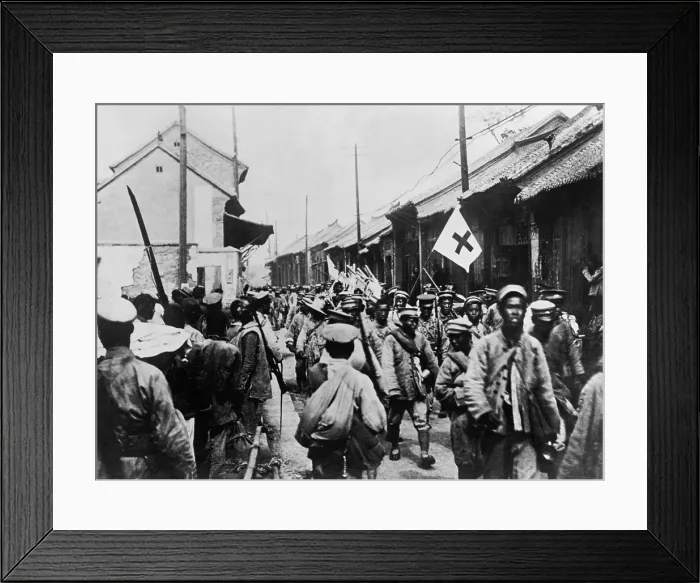 Framed Print : Retreating Chinese Nationalist soldiers entering the city of Tai-an
