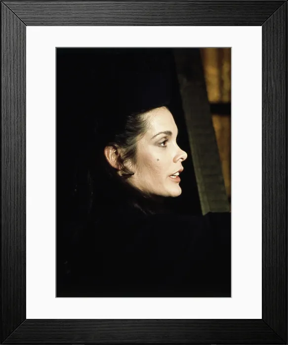 Framed Print : DR. JEKYLL & SISTER HYDE, (aka DR. JEKYLL AND SISTER HYDE), Martine Beswick, 1971