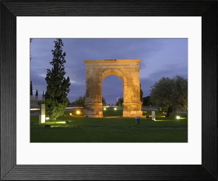 Framed Print : Bera's Arch. 1st c. BC. SPAIN. Roda de Bar. Bera's Arch. Roman art. Architecture. AISA / Everett Collection**US SALES ONLY**