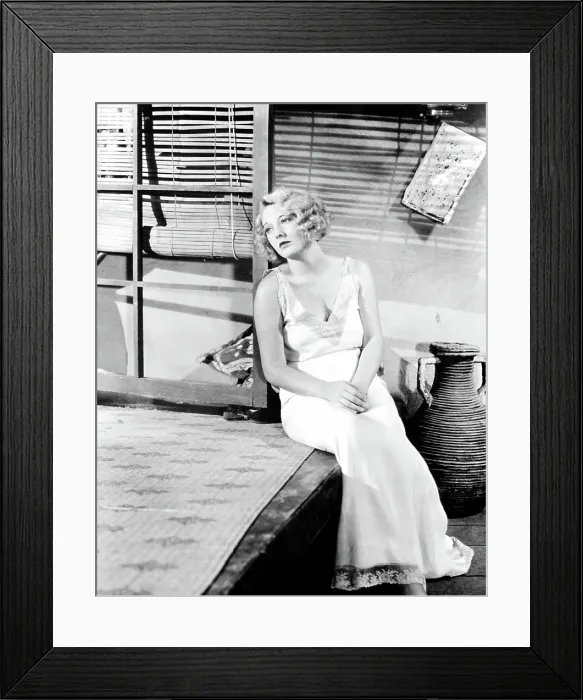 Framed Print : SAFE IN HELL, Dorothy Mackaill, 1931 Framed Print : SAFE IN HELL, Dorothy Mackaill, 1931