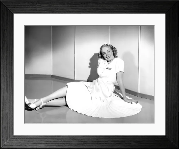 Framed Print : SALLY, IRENE AND MARY, Alice Faye, 1938. TM & Copyright 20th Century Fox Film Corp. / courtesy Everett Collection