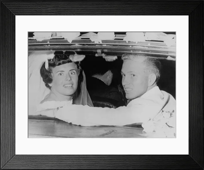 Framed Print : Newly married tennis player, Billy Jean King with husband Larry King, after their wedding, Sept 17, 1965 (BSLOC_2020_2_202)