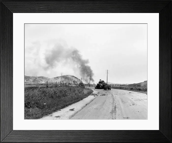 Framed Print : U.S. Marine tanks blast their way through North Korean strong points near Seoul allowing infantrymen to advance. 1st Marine Division of the Inchon-Seoul Highway. Ca