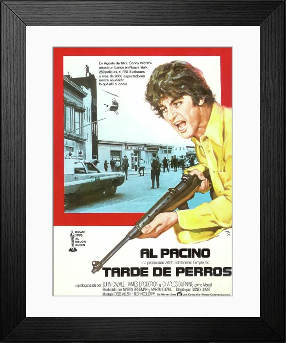 Framed Print : DOG DAY AFTERNOON, (aka TARDE DE PERROS), right: Al Pacino on Spanish poster art, 1975 Framed Print : DOG DAY AFTERNOON, (aka TARDE DE PERROS), right: Al Pacino on Spanish poster art, 1975