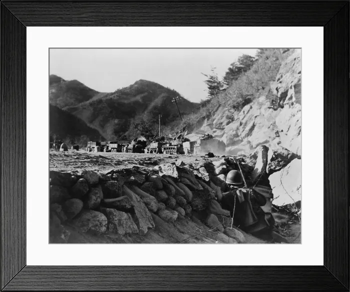 Framed Print : U.S. 3rd Army Division patrol pinned down by Chinese fire from the hills as they protect a convoy under attack in north-east Korea 1950. Korean War, 1950-53. (BSLOC_2014_11_95) Framed Print : U.S. 3rd Army Division patrol pinned down by Chinese fire from the hills as they protect a convoy under attack in north-east Korea 1950. Korean War, 1950-53. (BSLOC_2014_11_95)
