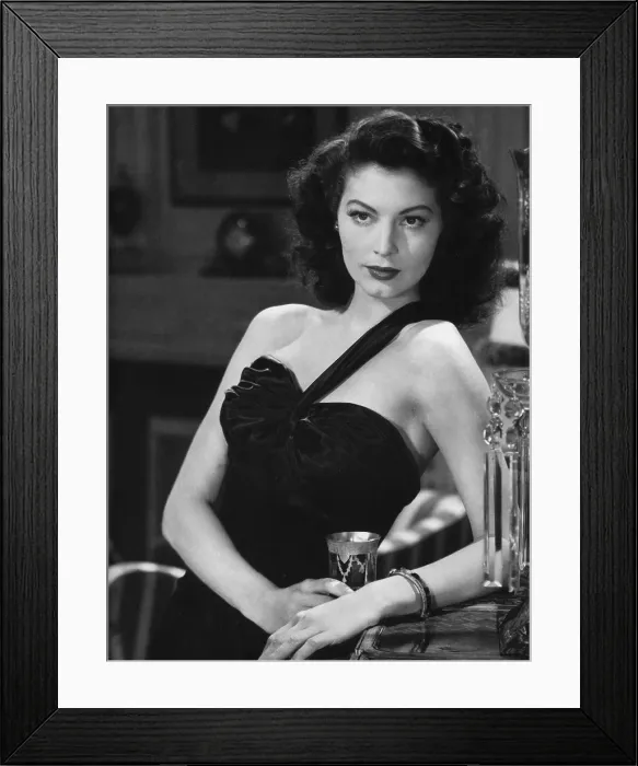 Framed Print : THE KILLERS, Ava Gardner, 1946