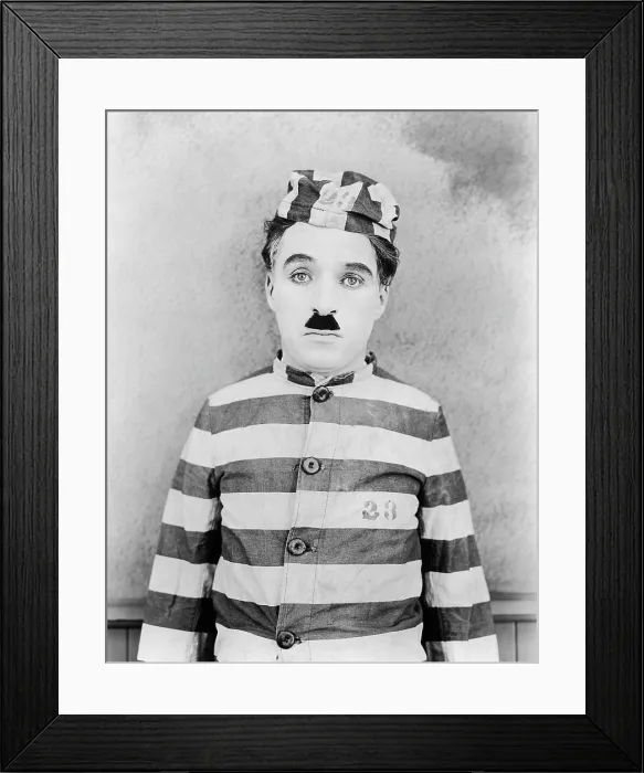 Framed Print : THE ADVENTURER, Charlie Chaplin, 1917