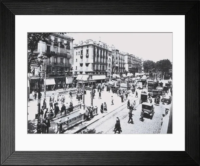 Framed Print : Barcelona, the 20's. The Ramblas up by the Liceo Theatre. AISA / Everett Collection**US SALES ONLY** Framed Print : Barcelona, the 20's. The Ramblas up by the Liceo Theatre. AISA / Everett Collection**US SALES ONLY**
