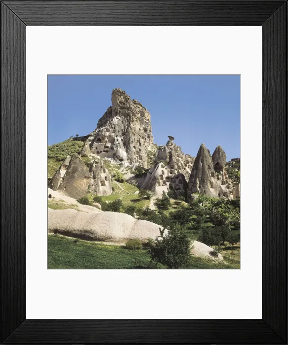 Framed Print : TURKEY. CENTRAL ANATOLIA. NEVSEHIR. Uchisar. Greme National Park. Land formations and troglodyte village. AISA / Everett Collection**US SALES ONLY** Framed Print : TURKEY. CENTRAL ANATOLIA. NEVSEHIR. Uchisar. Greme National Park. Land formations and troglodyte village. AISA / Everett Collection**US SALES ONLY**