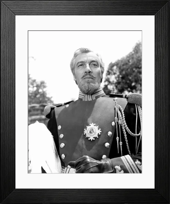 Framed Print : VERA CRUZ, Cesar Romero, 1954