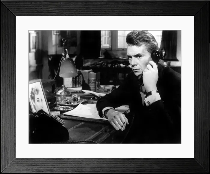 Framed Print : VICTIM, Dirk Bogarde, 1961