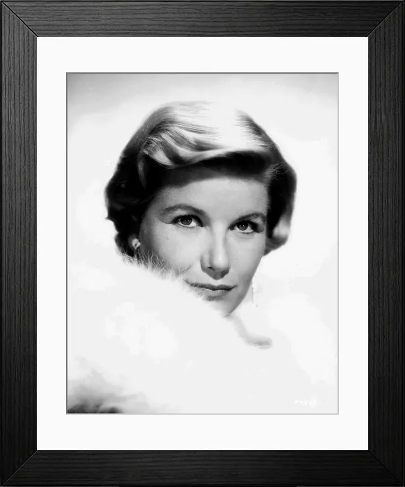Framed Print : VERTIGO, Barbara Bel Geddes, 1958