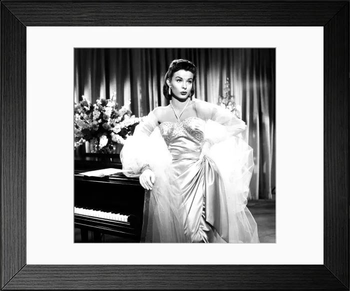 Framed Print : VICKI, Jean Peters, 1953, TM & Copyright 20th Century Fox Film Corp. / courtesy Everett Collection