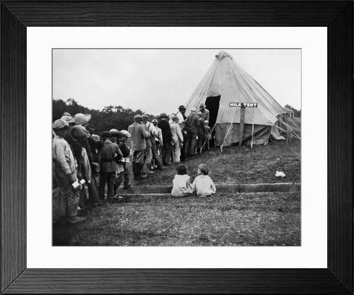 Framed Print : White children in line for milk during the 1927 Mississippi River flood. At Vicksburg National Military Park