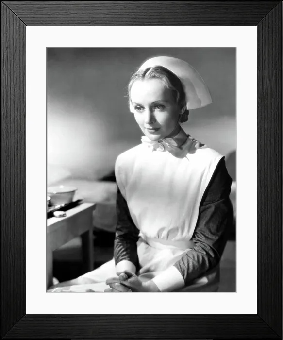 Framed Print : VIGIL IN THE NIGHT, Carole Lombard, 1940 Framed Print : VIGIL IN THE NIGHT, Carole Lombard, 1940