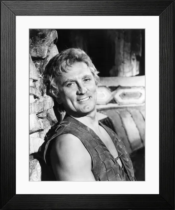Framed Print : THE VIKINGS, Kirk Douglas, 1958 Framed Print : THE VIKINGS, Kirk Douglas, 1958