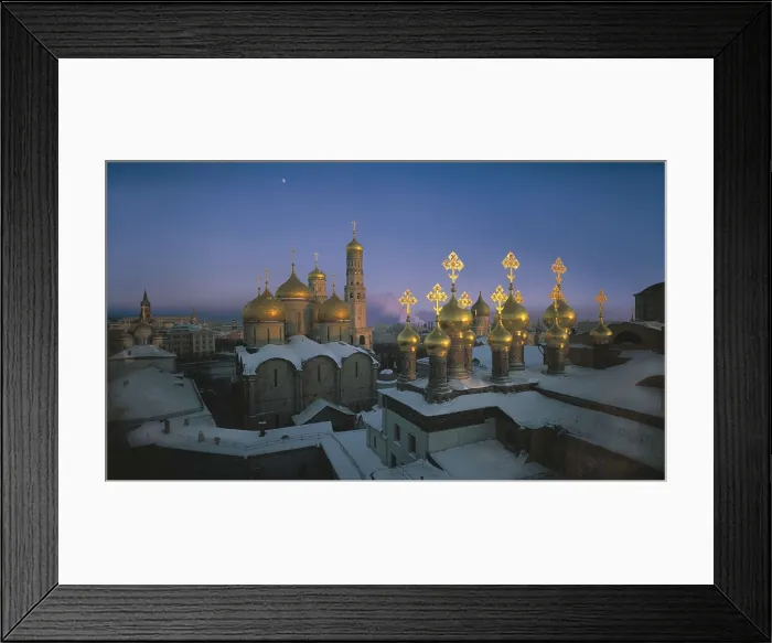Framed Print : RUSSIA. Moscow. Kremlin. Kremlin. Domes at the sunset. AISA / Everett Collection**US SALES ONLY**