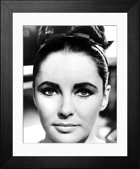 Framed Print : THE V.I.P.S, Elizabeth Taylor, 1963 Framed Print : THE V.I.P.S, Elizabeth Taylor, 1963