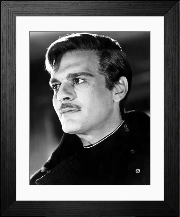 Framed Print : DOCTOR ZHIVAGO, Omar Sharif, 1965