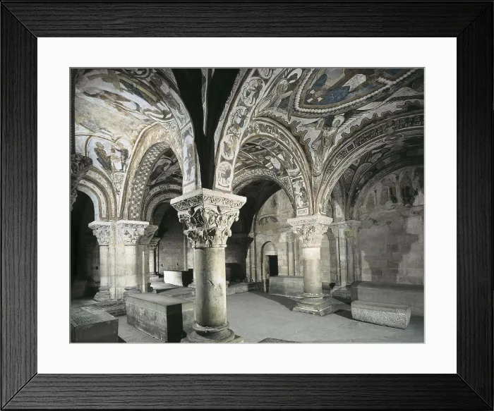 Framed Print : Royal Collegiate Church of San Isidoro. Royal Pantheon. 12th c. SPAIN. Len. Royal Collegiate Church of San Isidoro. Romanesque art. Fresco; Architecture Framed Print : Royal Collegiate Church of San Isidoro. Royal Pantheon. 12th c. SPAIN. Len. Royal Collegiate Church of San Isidoro. Romanesque art. Fresco; Architecture