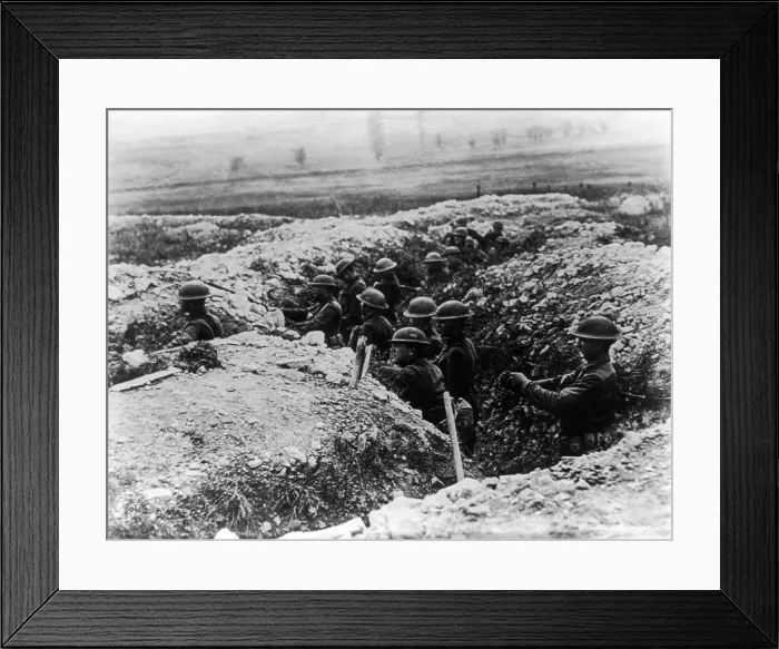 Framed Print : World War 1. U.S. troops take up a position in the trenches near Verdun, France Framed Print : World War 1. U.S. troops take up a position in the trenches near Verdun, France