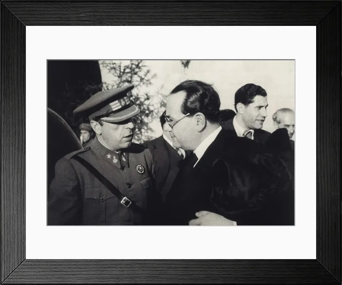 Framed Print : Spanish Civil War (1936-1939). Meeting between the Prime Minister Juan Negrn and the Subsecretary of War Antonio Cordn (1938). AISA / Everett Collection**US SALES ONLY** Framed Print : Spanish Civil War (1936-1939). Meeting between the Prime Minister Juan Negrn and the Subsecretary of War Antonio Cordn (1938). AISA / Everett Collection**US SALES ONLY**