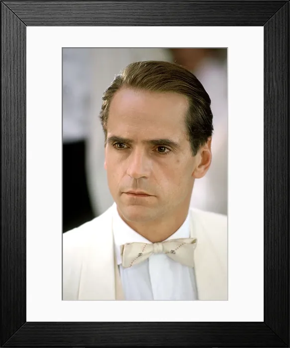 Framed Print : REVERSAL OF FORTUNE, Jeremy Irons, 1990, (c) Warner Brothers / courtesy Everett Collection Framed Print : REVERSAL OF FORTUNE, Jeremy Irons, 1990, (c) Warner Brothers / courtesy Everett Collection