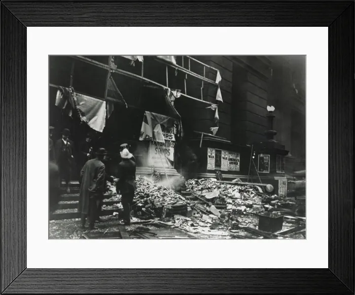 Framed Print : Damage to Chicago's Federal Building from a bomb explosion on Sept. 4, 1918. Two mail clerks and two patrons were killed and 75 were injured Framed Print : Damage to Chicago's Federal Building from a bomb explosion on Sept. 4, 1918. Two mail clerks and two patrons were killed and 75 were injured