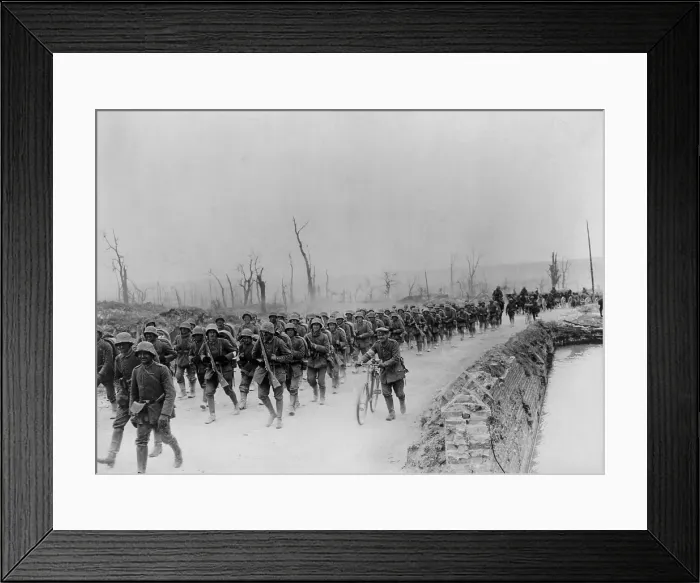 Framed Print : World War 1. German soldiers marching toward Albert, France during the German Offensive of Spring 1918. (BSLOC_2013_1_166) Framed Print : World War 1. German soldiers marching toward Albert, France during the German Offensive of Spring 1918. (BSLOC_2013_1_166)