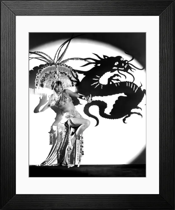 Framed Print : DAUGHTER OF THE DRAGON, Anna May Wong, 1931 Framed Print : DAUGHTER OF THE DRAGON, Anna May Wong, 1931