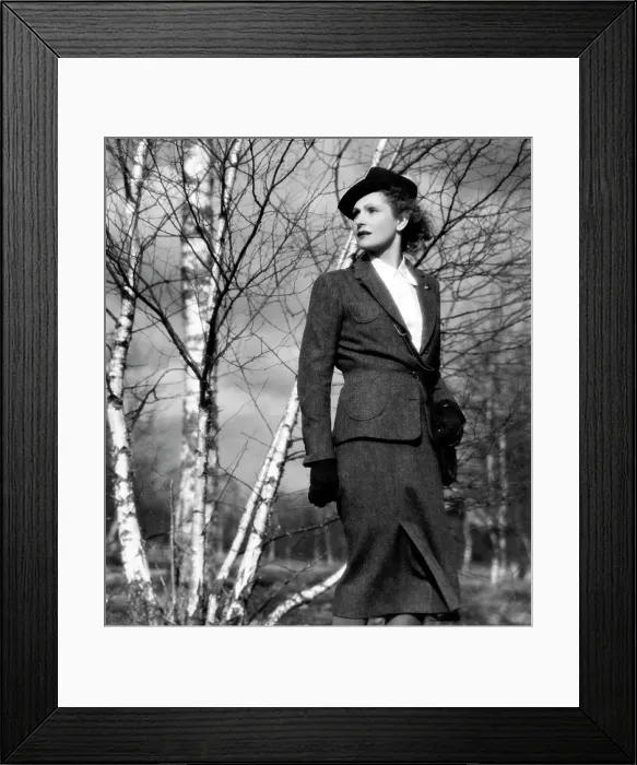 Framed Print : THE RULES OF THE GAME, (aka LA REGLE DU JEU), Nora Gregor, 1939
