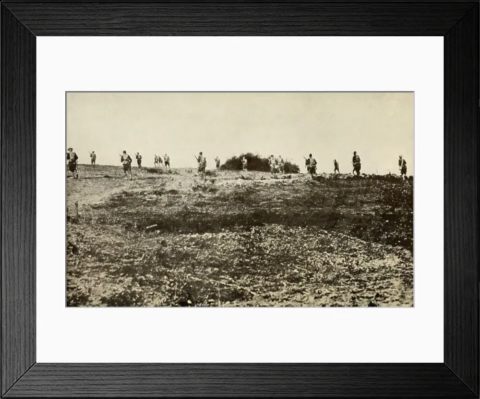 Framed Print : World War 1. American infantry advancing under fire on the Western Front in 1918. In their first battles, U.S