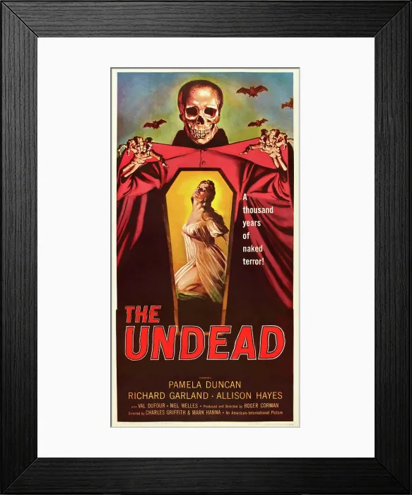Framed Print : THE UNDEAD, center: Pamela Duncan on poster art, 1957 Framed Print : THE UNDEAD, center: Pamela Duncan on poster art, 1957