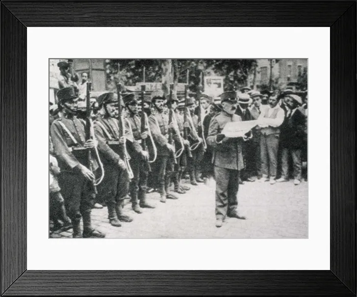 Framed Print : Spain (1917). General strike. The army proclamates the martial law (August). AISA / Everett Collection**US SALES ONLY**