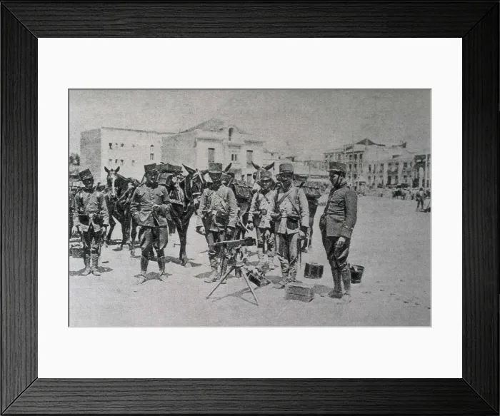Framed Print : SPAIN. Madrid. Spain (1917). General strike. Machine gun post in Cuatro Caminos district. AISA / Everett Collection**US SALES ONLY** Framed Print : SPAIN. Madrid. Spain (1917). General strike. Machine gun post in Cuatro Caminos district. AISA / Everett Collection**US SALES ONLY**