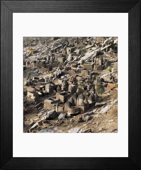 Framed Print : MALI. Cliffs of Bandiagara. AISA / Everett Collection**US SALES ONLY** Framed Print : MALI. Cliffs of Bandiagara. AISA / Everett Collection**US SALES ONLY**