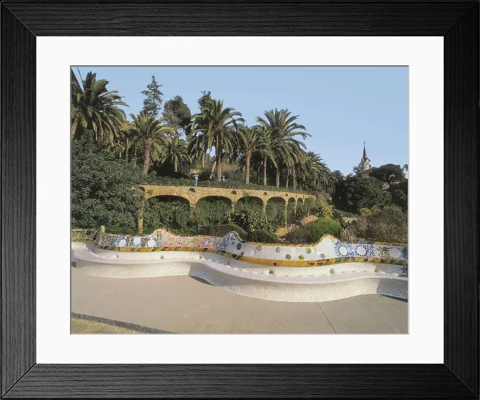 Framed Print : GAUDI i CORNET, Antoni (1852-1926). Park Gell. 1900-1914. SPAIN. CATALONIA. Barcelona. Park Gell. Serpentine bench with multi-coloured tiles surrounding the main terrace