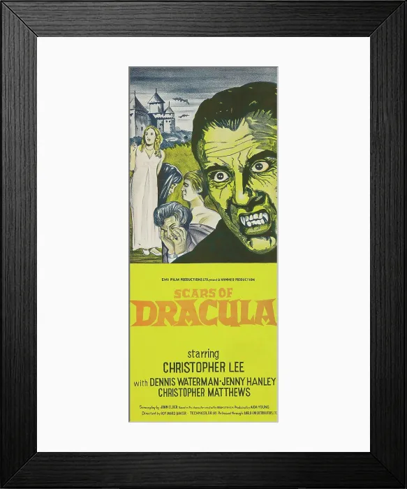 Framed Print : SCARS OF DRACULA, right: Christopher Lee on insert poster, 1970 Framed Print : SCARS OF DRACULA, right: Christopher Lee on insert poster, 1970