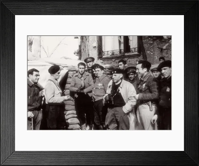 Framed Print : SPAIN. Madrid. Spanish Civil War (1936-1939). Defence of Madrid. Antonio Ortega talking to other comandments in a barricade (1936). AISA / Everett Collection**US SALES ONLY** Framed Print : SPAIN. Madrid. Spanish Civil War (1936-1939). Defence of Madrid. Antonio Ortega talking to other comandments in a barricade (1936). AISA / Everett Collection**US SALES ONLY**